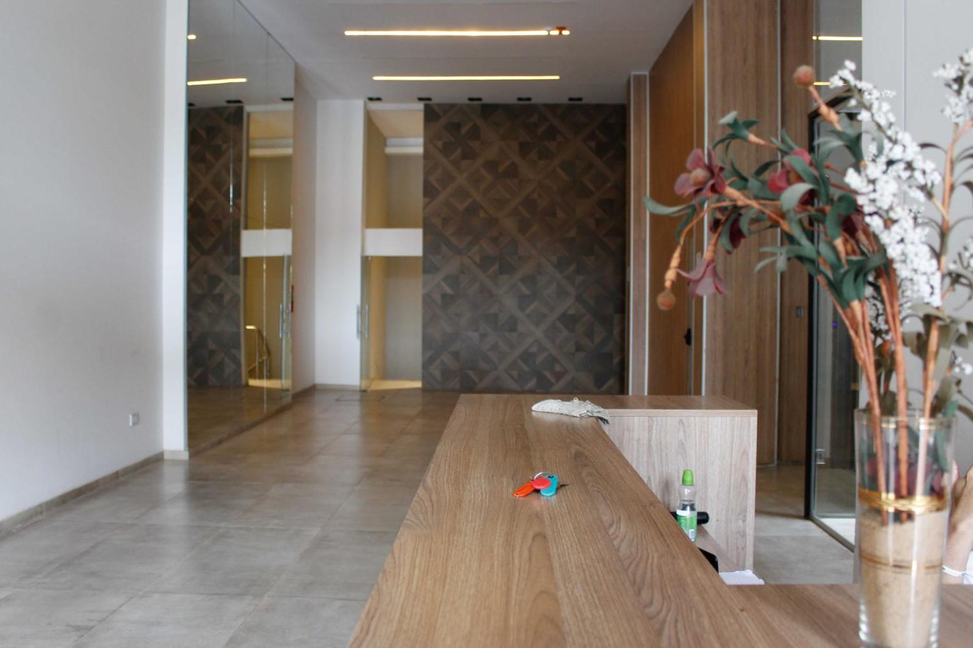 Dpto En Costanera, Excelente Ubicacion Apartment *