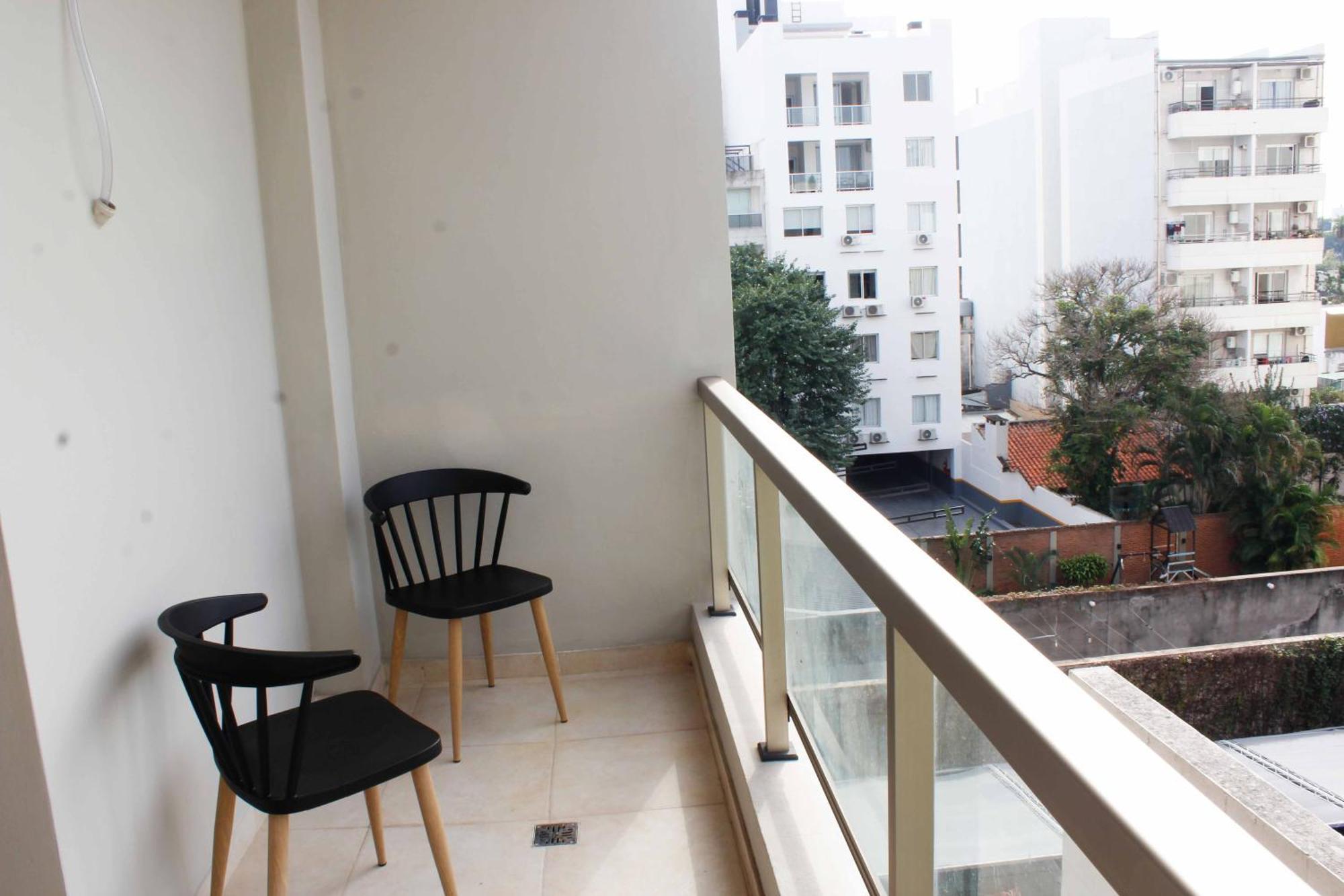 Dpto En Costanera, Excelente Ubicacion Apartment *